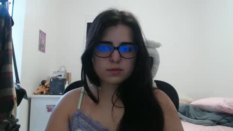 Snapshot of veruca99 chatting on 22, 12, 2025 veruca99 online show from 22, 12, 2025