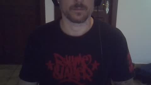 veryhotpervert online show from 5, 5, 2026