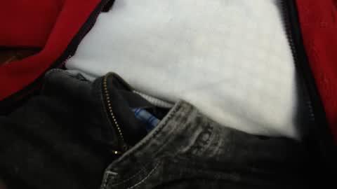 Erik online show from 4, 3, 2025