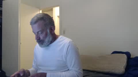 hairy man online show from 18, 1, 2025