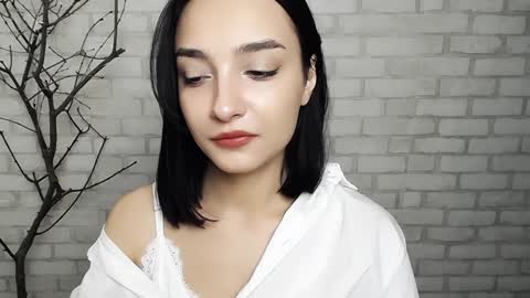 Ana online show from 1, 2, 2025