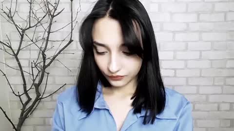 Ana online show from 4, 3, 2025