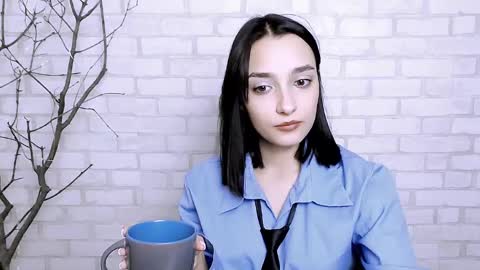 Ana online show from 8, 3, 2025