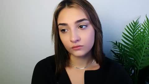 Ana online show from 4, 12, 2025