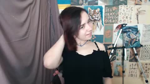 veryveryvery_shy online show from 16, 1, 2025