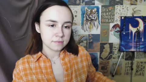 veryveryvery_shy online show from 7, 3, 2025