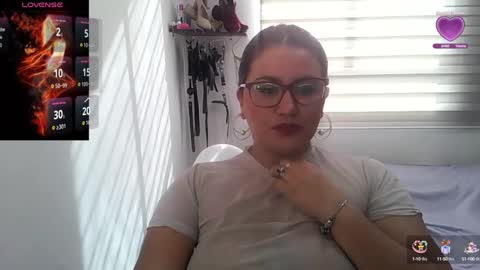 Vesper Vixen online show from 13, 9, 2025