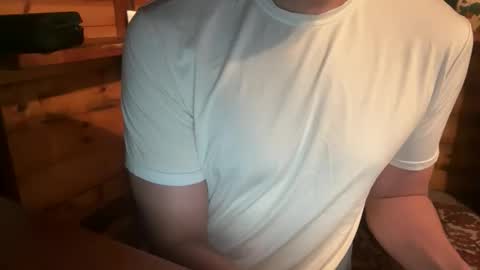 Snapshot of vexelgain chatting on 23, 10, 2025 HendasWerout online show from 23, 10, 2025