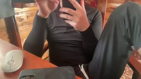 Snapshot of vexelgain chatting on 26, 11, 2025 HendasWerout online show from 26, 11, 2025