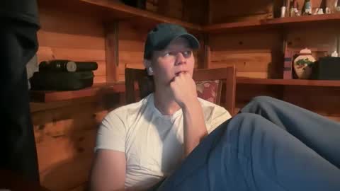 Snapshot of vexelgain chatting on 30, 11, 2025 HendasWerout online show from 30, 11, 2025