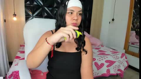 Vanesaa online show from 12, 6, 2026