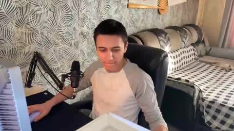 vialeras online show from 23, 2, 2025