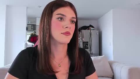 Snapshot of viamiel chatting on 25, 6, 2026 Viamel online show from 25, 6, 2026