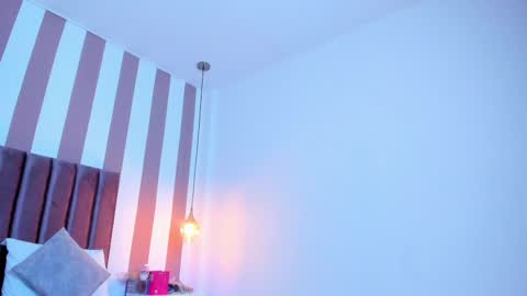 Ariana  online show from 7, 10, 2025