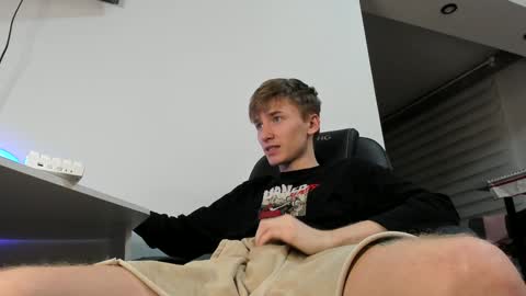 vibemygirl online show from 16, 1, 2025