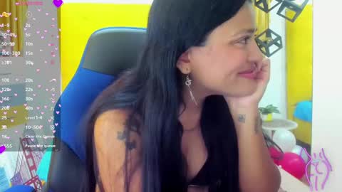 nahomy online show from 19, 2, 2025