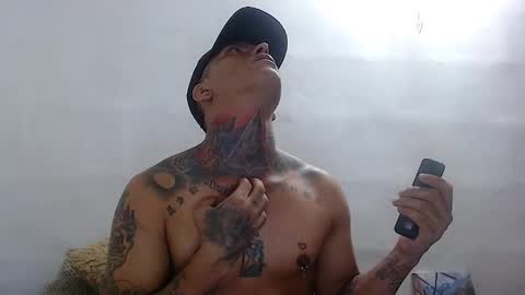 Snapshot of vicctorzc chatting on 22, 3, 2026 Victor cardenas online show from 22, 3, 2026