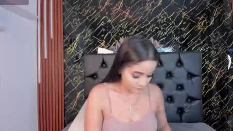 Vichy  Everyday From 1400 to 2130 Col Time online show from 28, 11, 2025