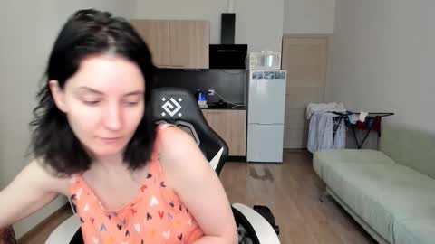 Victoria online show from 21, 10, 2025