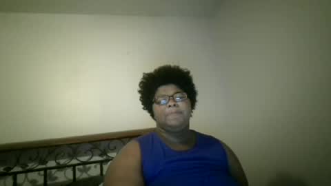 Snapshot of vickiryder56 chatting on 7, 7, 2026 vickiryder56 online show from 7, 7, 2026