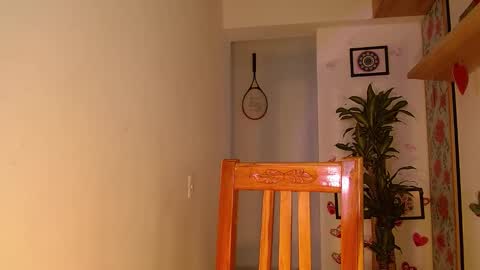 Vicky  online show from 8, 3, 2025