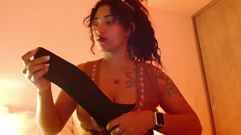 Snapshot of vicky_crazy chatting on 26, 4, 2026 Vicky online show from 26, 4, 2026