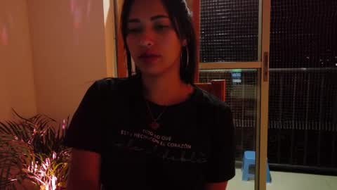 Snapshot of vicky_crazy chatting on 7, 5, 2026 Vicky online show from 7, 5, 2026