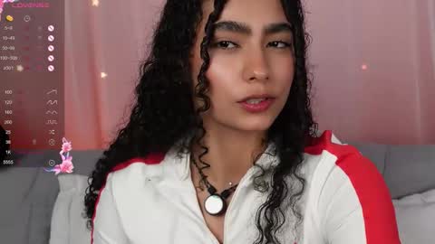 vicky_curly online show from 13, 9, 2025