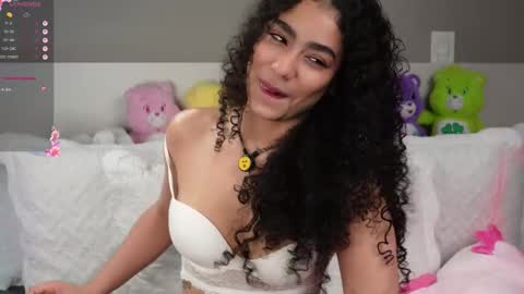 vicky_curly online show from 1, 2, 2026