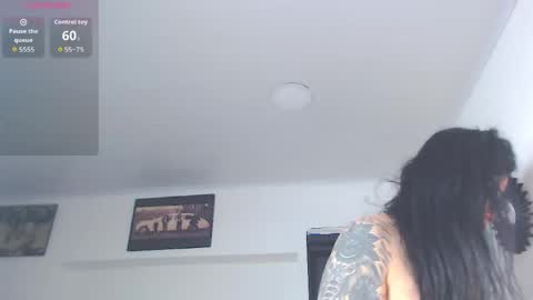 Snapshot of vicky_hotmilf chatting on 16, 4, 2026 Vicky online show from 16, 4, 2026
