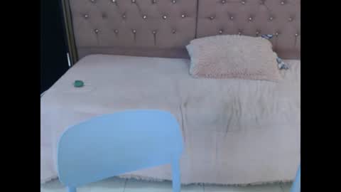 Victoria y Danniela online show from 13, 6, 2026