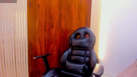 Snapshot of vickyjohnson1 chatting on 5, 2, 2026 Vicky online show from 5, 2, 2026