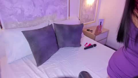 Victoria online show from 20, 9, 2025