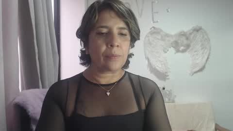 Hi guys   Im victoria  Be the one who can control me in PVT online show from 14, 9, 2025