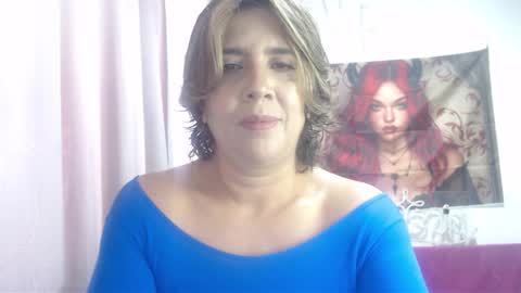 Hi guys   Im victoria  Be the one who can control me in PVT online show from 20, 11, 2025
