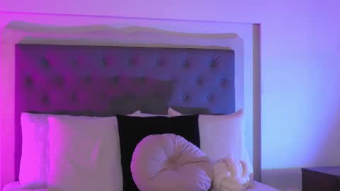         online show from 6, 3, 2025