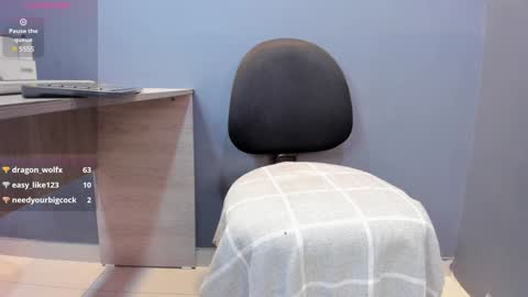 Victoria online show from 14, 1, 2025