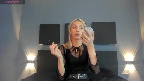 Victoria online show from 14, 1, 2025