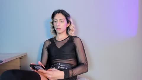 Victoria online show from 22, 9, 2025