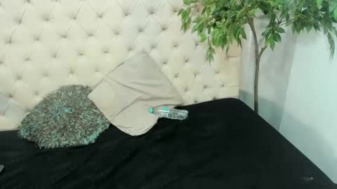 Victoria online show from 23, 1, 2025