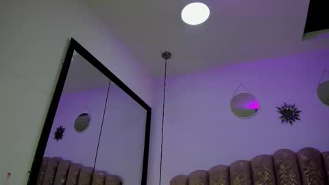 Snapshot of victoria_cooper3 chatting on 19, 2, 2026 valentina online show from 19, 2, 2026