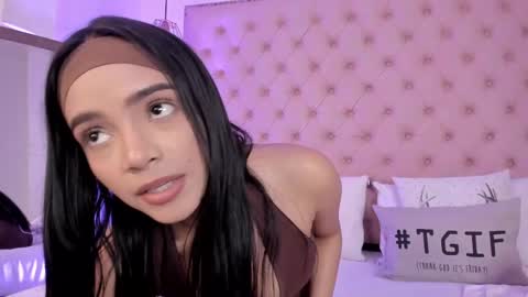 Snapshot of victoria_kitt chatting on 16, 2, 2025 victoria_kitt online show from 16, 2, 2025