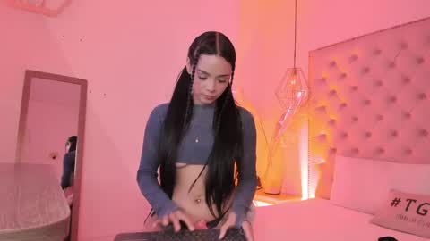 Snapshot of victoria_kitt chatting on 10, 3, 2025 victoria_kitt online show from 10, 3, 2025