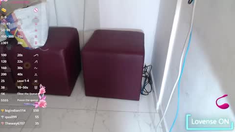 Snapshot of victoria_milf06 chatting on 25, 1, 2025 victoria online show from 25, 1, 2025