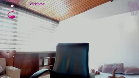 Victoria   Everyday From 1400 to 2130 Col Time online show from 18, 4, 2026