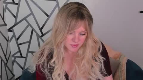 Snapshot of victoria_nelson chatting on 4, 2, 2026 Victoria My schedule for the week 2 GMT 3am-9am TuWeThFrSa online show from 4, 2, 2026