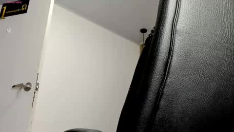 Vicky  online show from 15, 5, 2026