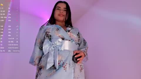 victoria  online show from 2, 11, 2025