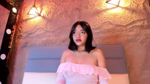 Snapshot of victoriaa2_doll chatting on 24, 9, 2025 victoriaa2_doll online show from 24, 9, 2025