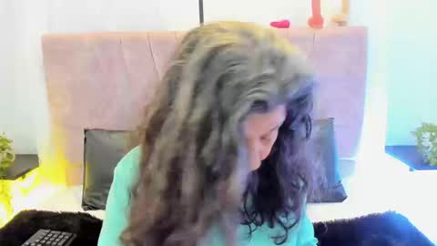 victoriaa_anderson_ online show from 17, 3, 2026